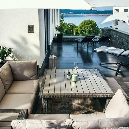 The View Luxury Apartment Dramalj Bagian luar foto