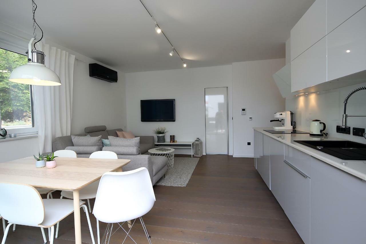 The View Luxury Apartment Dramalj Bagian luar foto