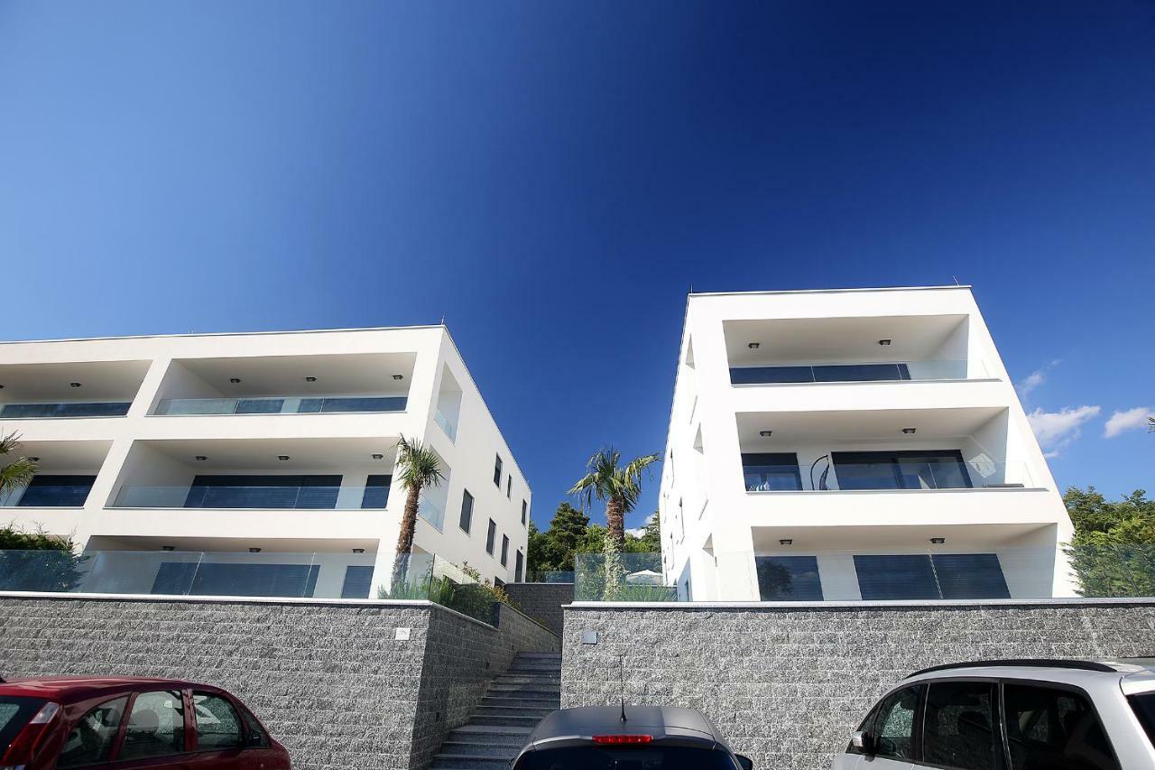 The View Luxury Apartment Dramalj Bagian luar foto