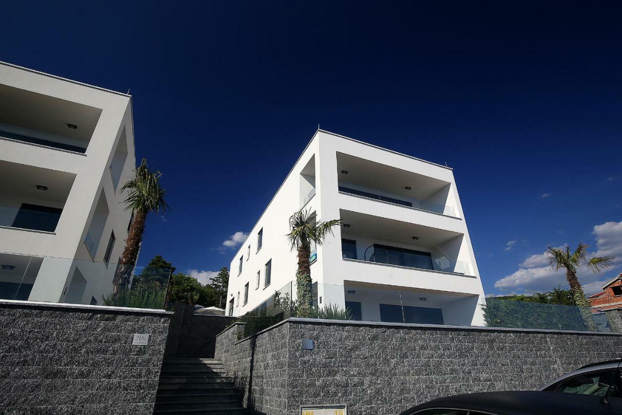 The View Luxury Apartment Dramalj Bagian luar foto